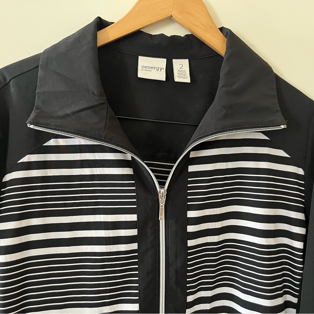 Sale! Chico’s Black & White Lightweight Jacket Zipper Women’s Size Large - Picture 8 of 16